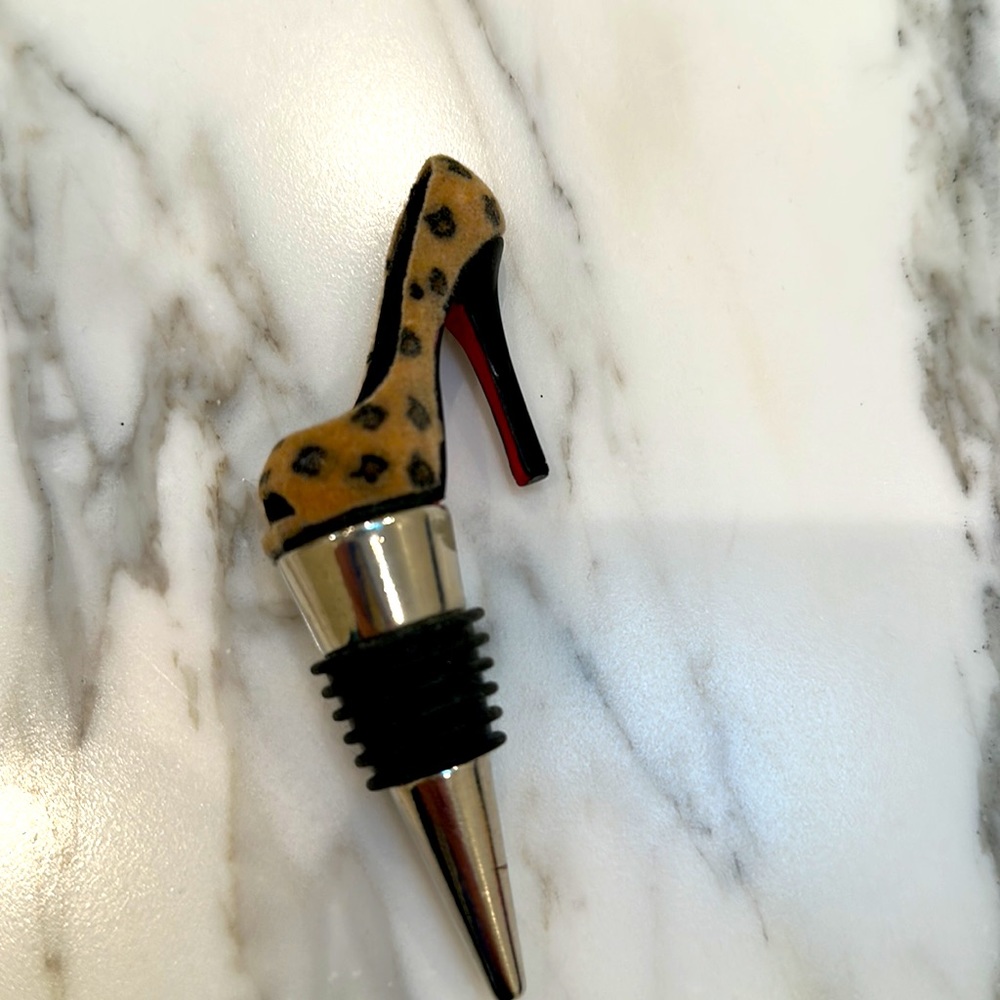 Leopard print stiletto wine stopper